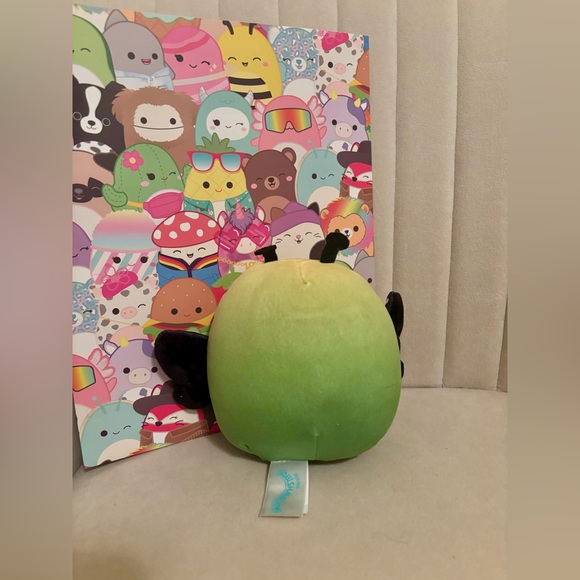 Squishmallows Kristy The Butterfly - Picture 2 of 2